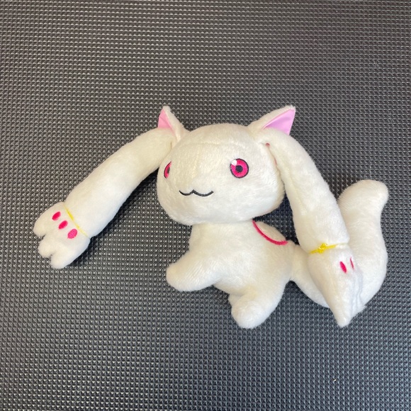 Kyubey madoka magica plush - Picture 1 of 4